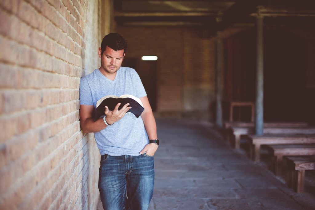 How to read the Bible